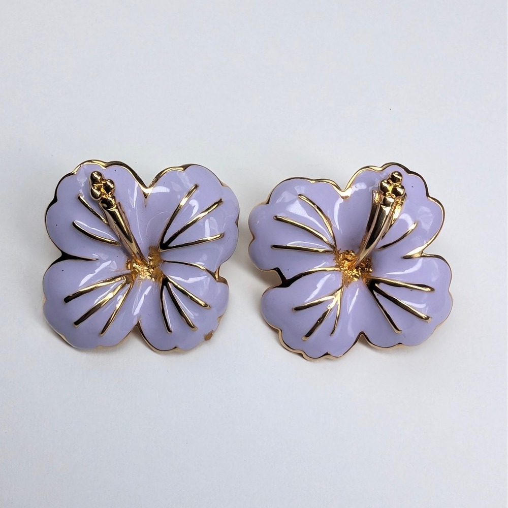 Vintage Earrings Purple Floral Hibiscus Enamel Gold Tone Pierced Studs